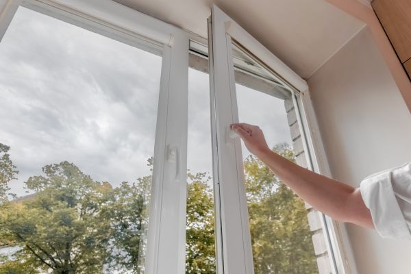 Vinyl Window Repair in Little Rock